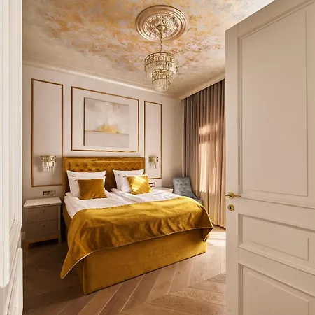 Pod Orlem Monte Cassino By Downtown Apartment